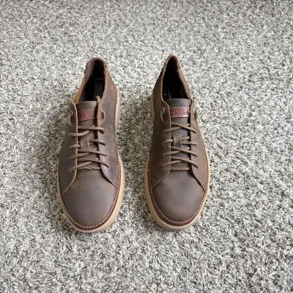 Clarks | Shoes | Clarks Oakpark Low Beeswax Leather Sneakers  display picture 2
